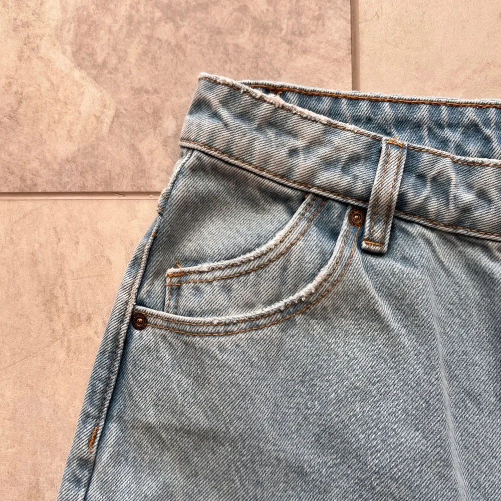 ROLLA’S Heidi High Rise Loose Straight Jeans - Picture 3 of 7